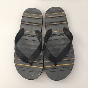 Gray Flip-flops